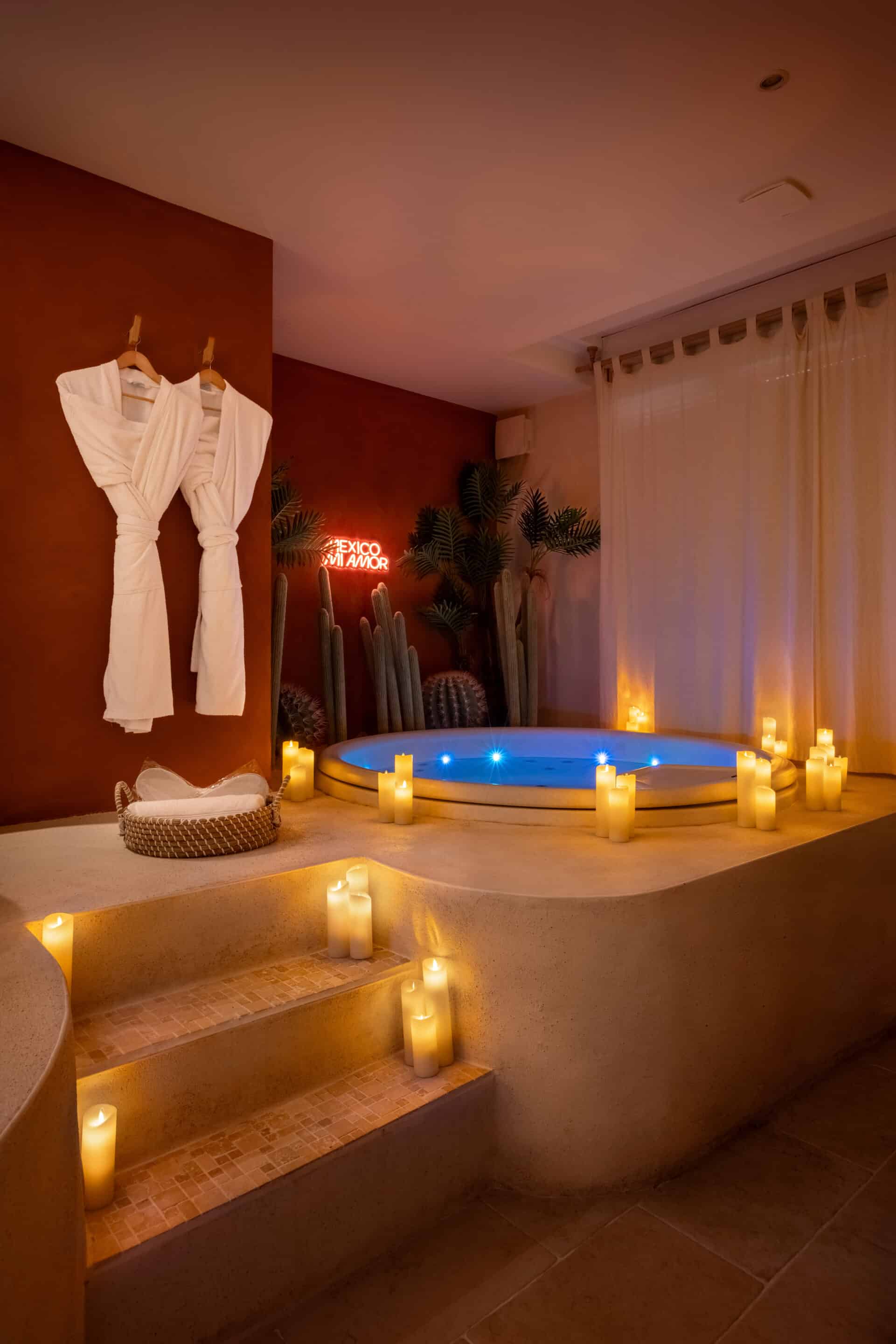 Peignoirs, serviettes et chaussons fournis - Spa privatif Béthune